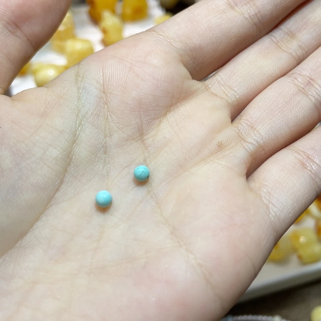 远***阙琥珀未镶嵌裸石绿松