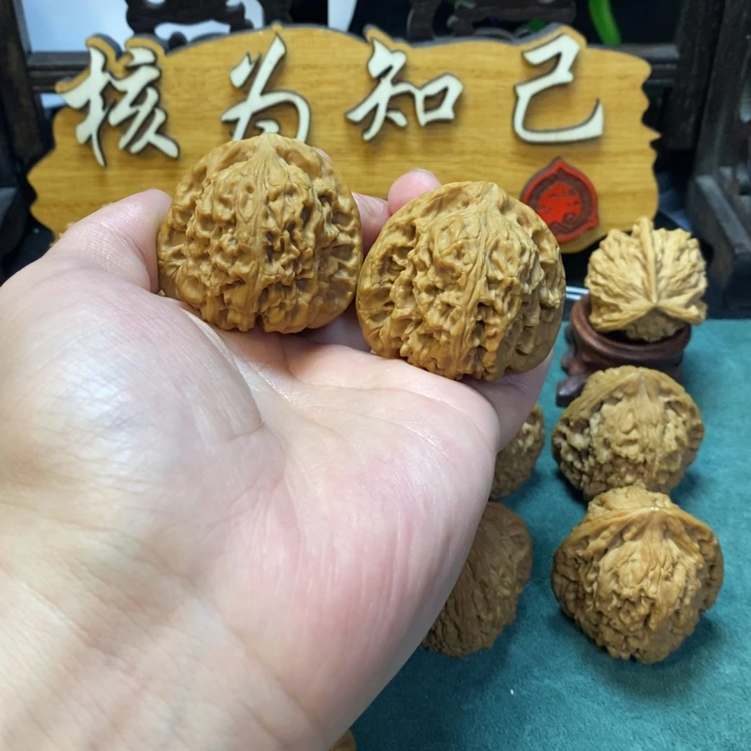 文玩核桃把件南将石42全品