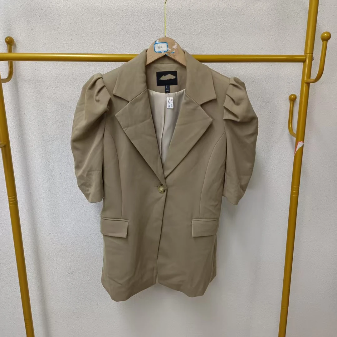 唯琳剪标   8仓B6-9-4205款   5卡其色翻领短袖外套