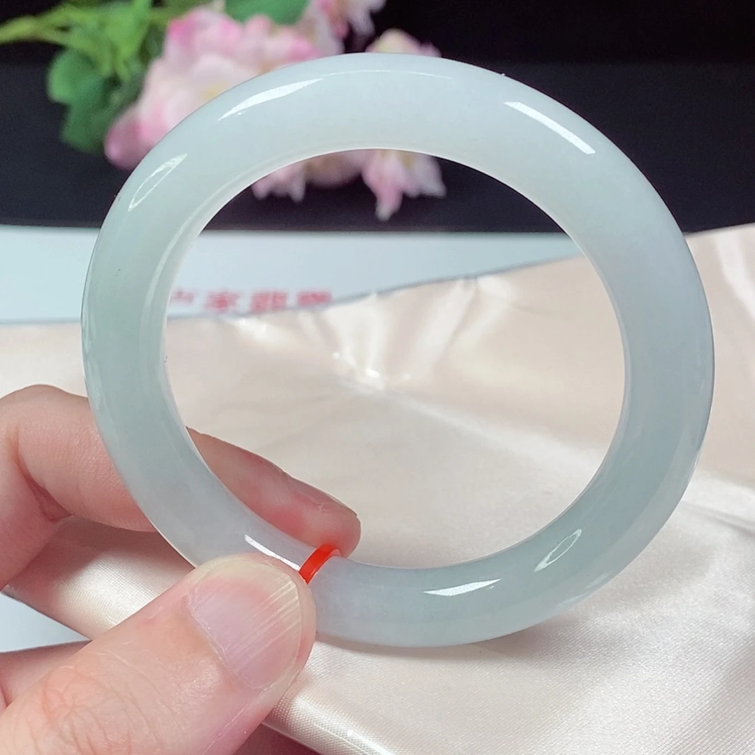 翡翠未镶嵌手镯57圈