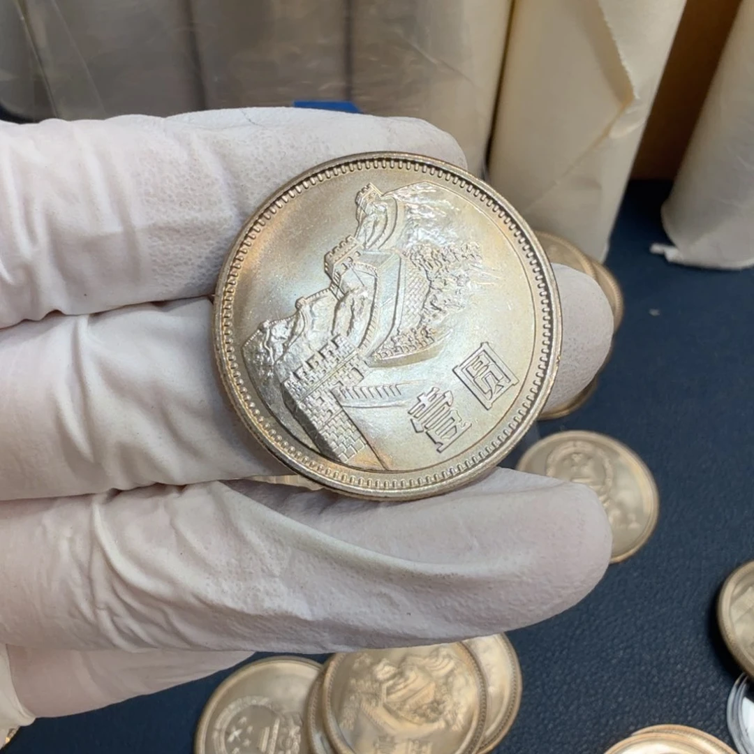 其他普通金属木*哥1985长城币一元一枚扣盒原卷宽版