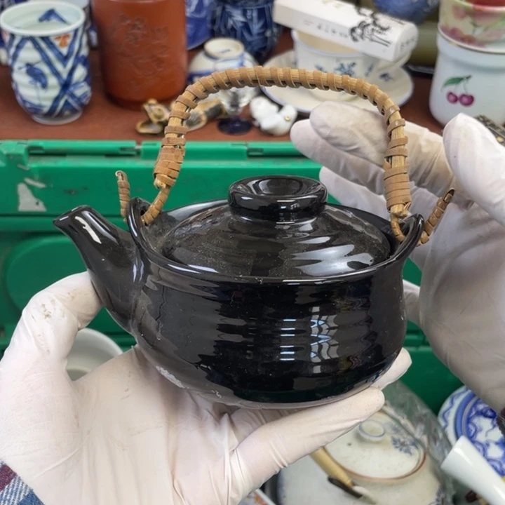 他家瓷器真美…开播了