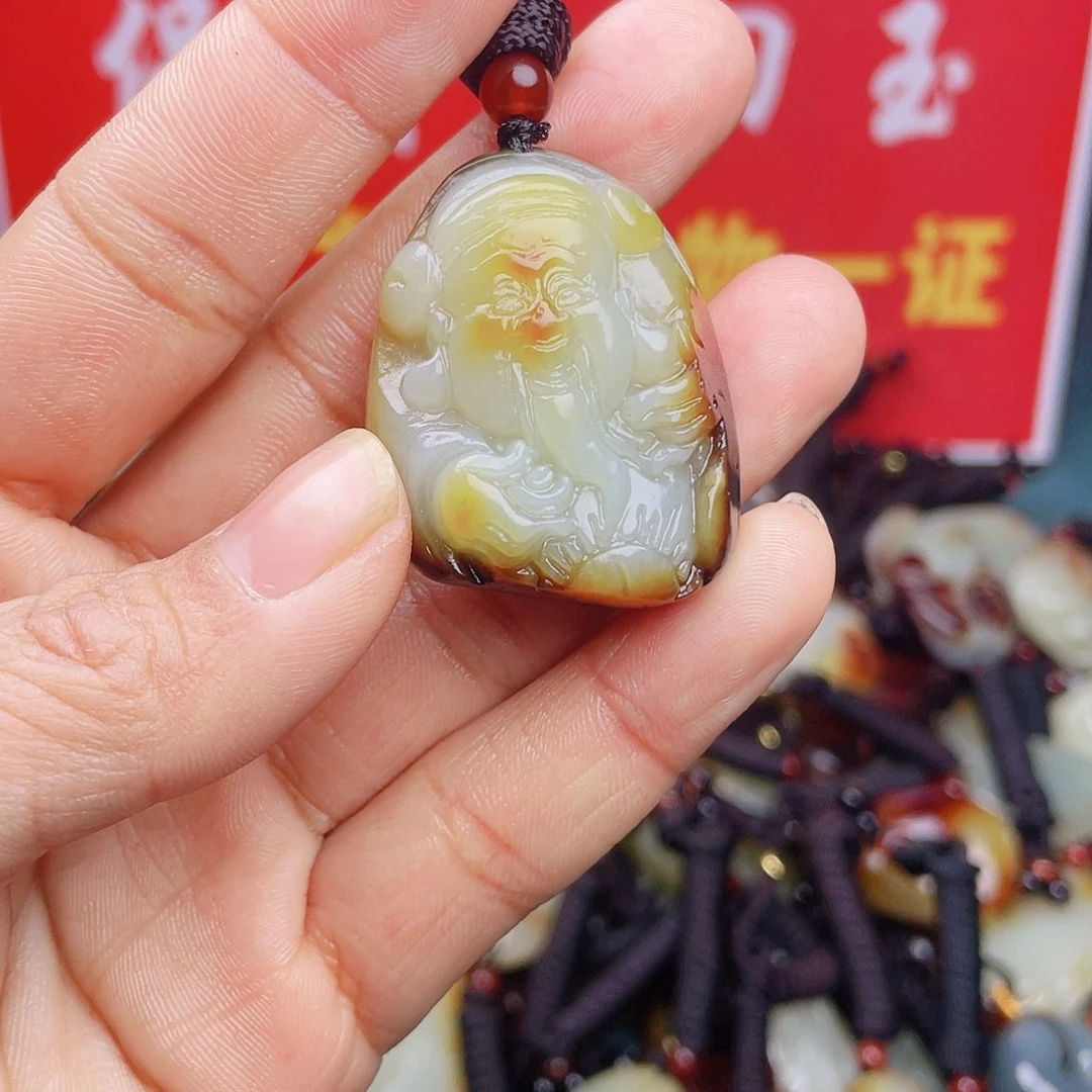 和田玉颈饰未镶嵌