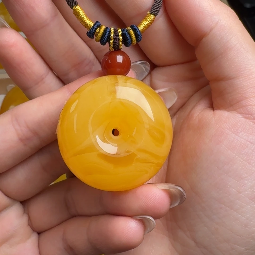 蜜蜡未镶嵌毛衣链无优化无烤色无补胶无覆膜无辐照无煮蜜