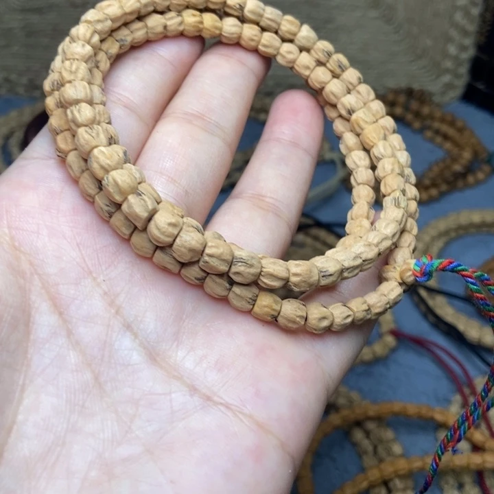 【闪购商品】吊坠柏香籽/百香籽
