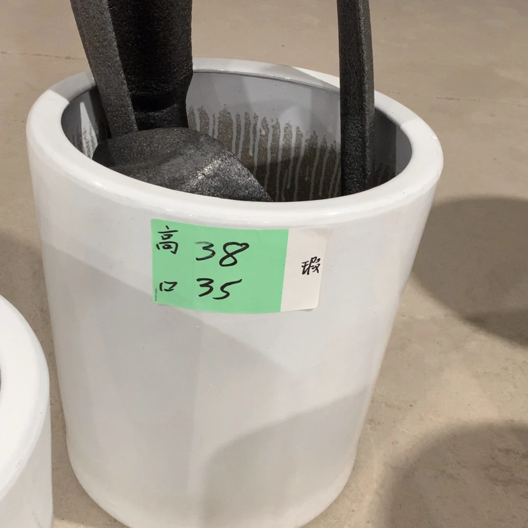 瑕疵高温陶瓷花盆