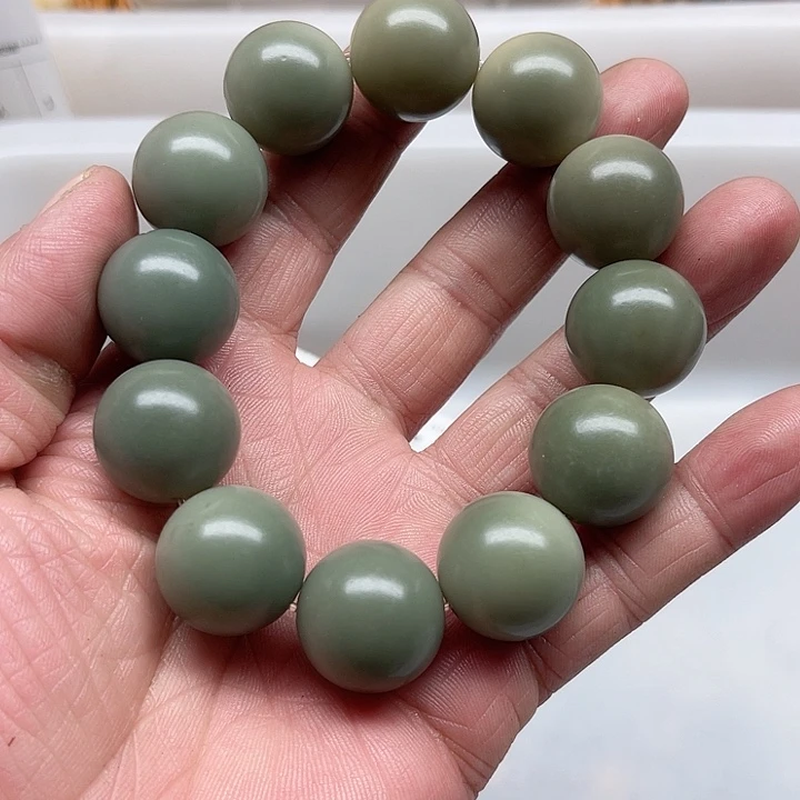 白玉菩提吊坠精品19青提手串