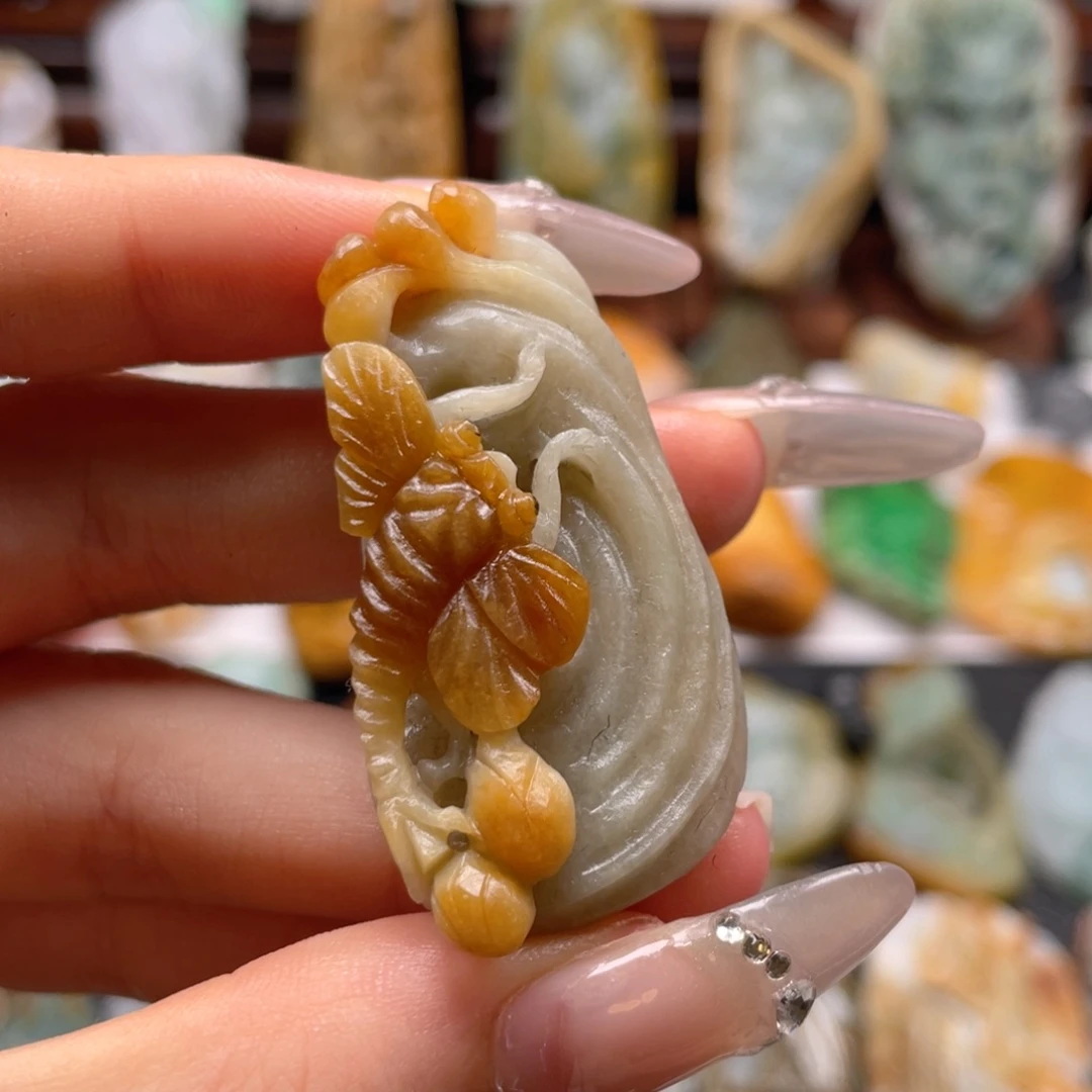 定制翡翠未镶嵌翡翠