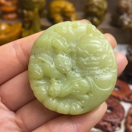 蛇纹石玉未镶嵌颈饰27