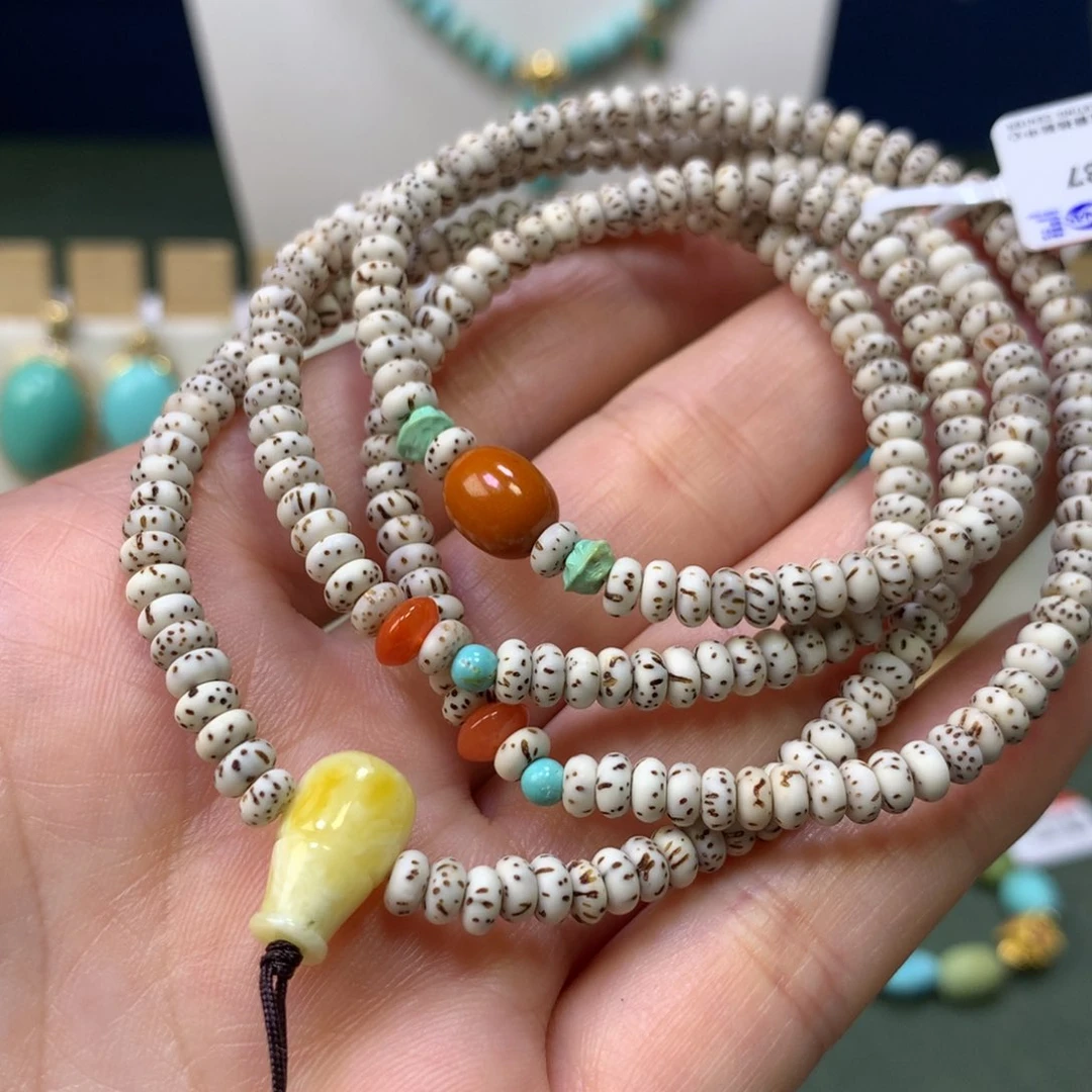 南红玛瑙手链未镶嵌