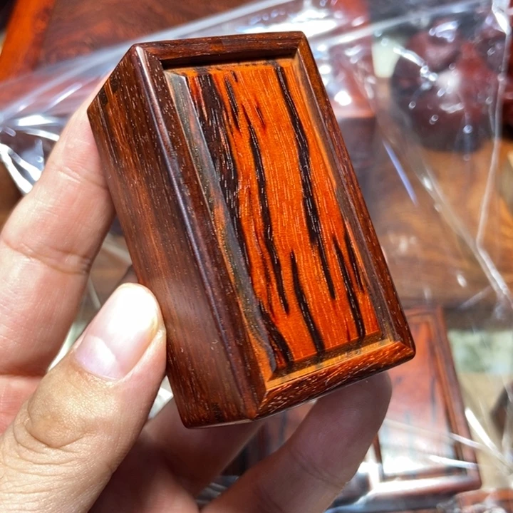 檀香紫檀（小叶紫檀）我***圣药盒