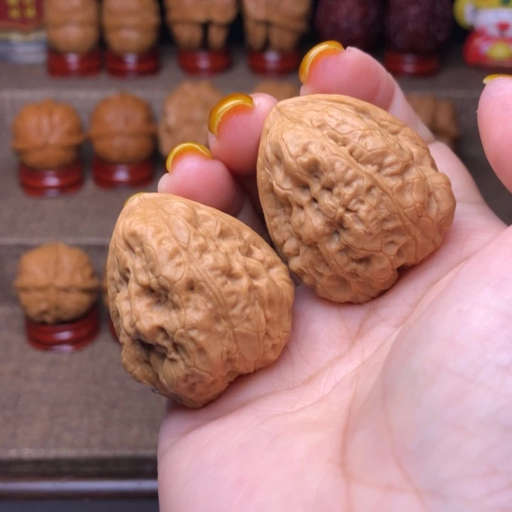 文玩核桃把件19号新核36尺箭毒蛙