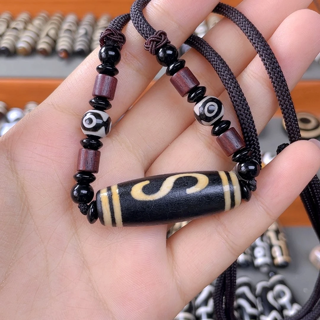 未镶嵌颈饰玛瑙/玉髓