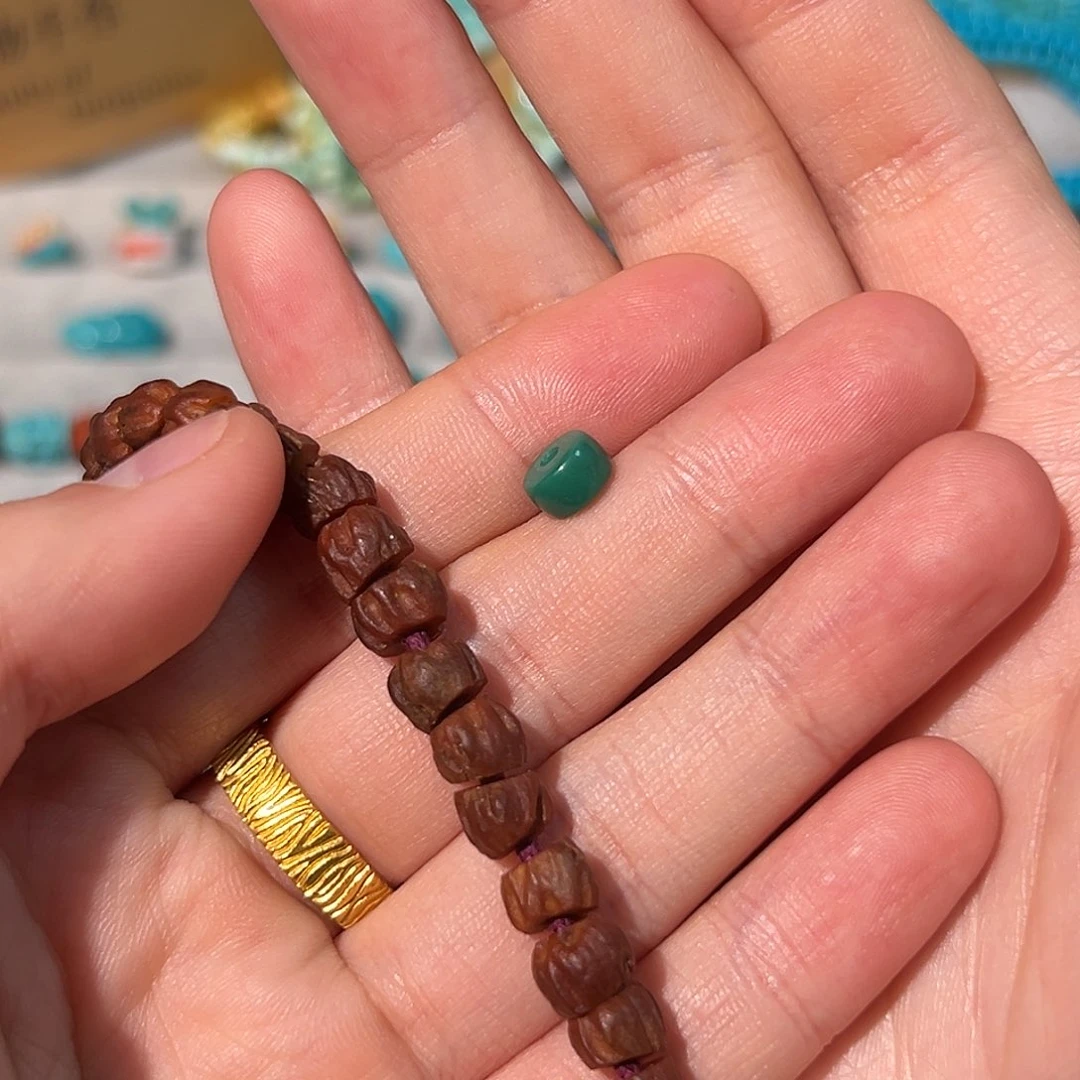 柏香籽/百香籽吊坠不**舍