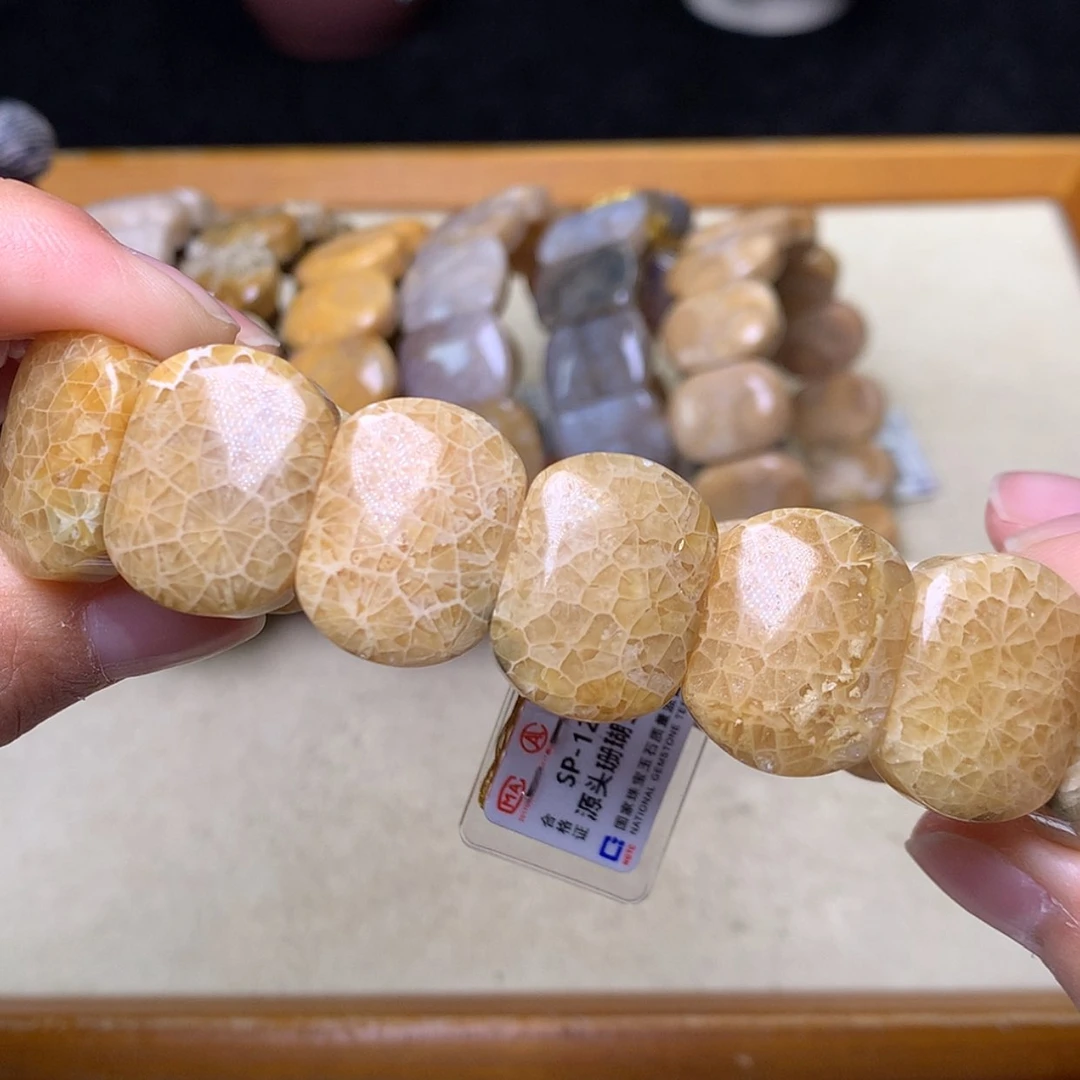 【闪购商品】硅化珊瑚（珊瑚玉）手链未镶嵌小万花筒128漏64