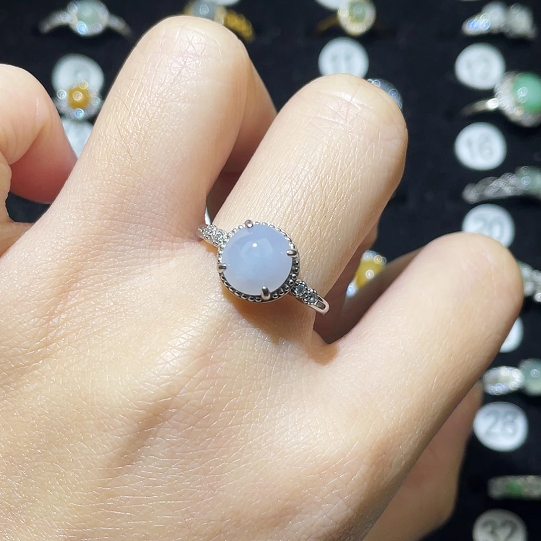 呃***以翡翠未镶嵌戒指戒指