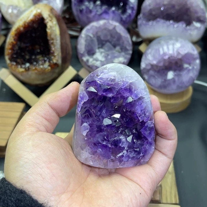 大型摆件（非配饰）紫晶未镶嵌