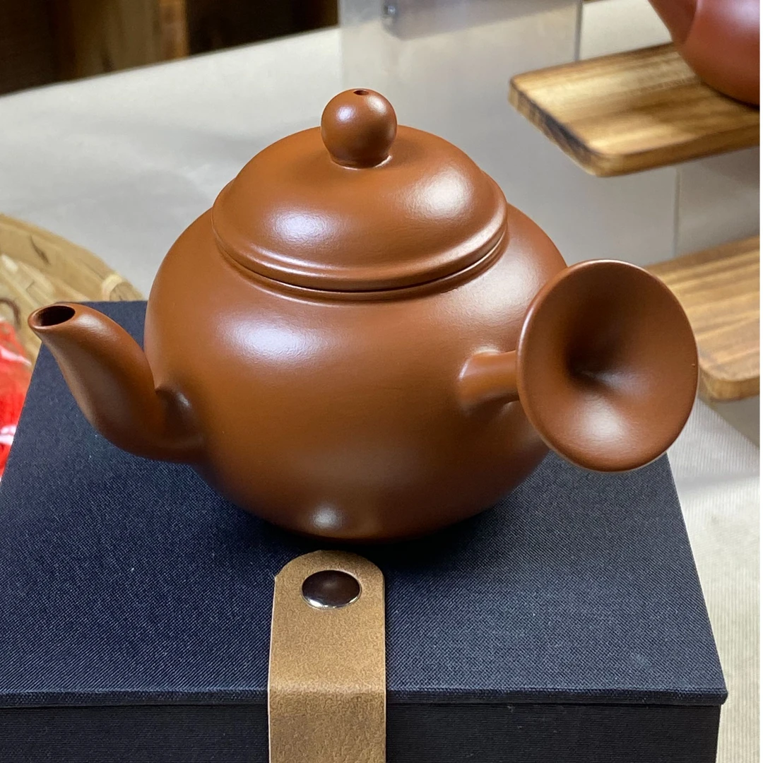 潮州手拉壶朱泥壶半手工侧把壶120毫升 壶盖微瑕 介意勿拍！