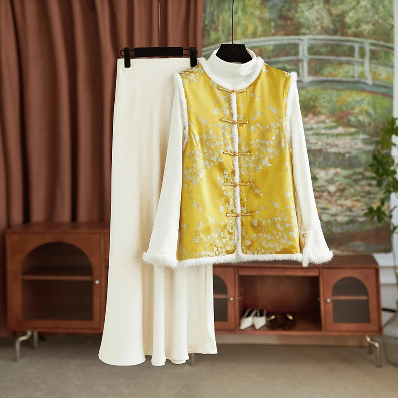 高级感提花真丝缎面水貂毛新中式国风盘扣马甲上衣女冬装 2434409