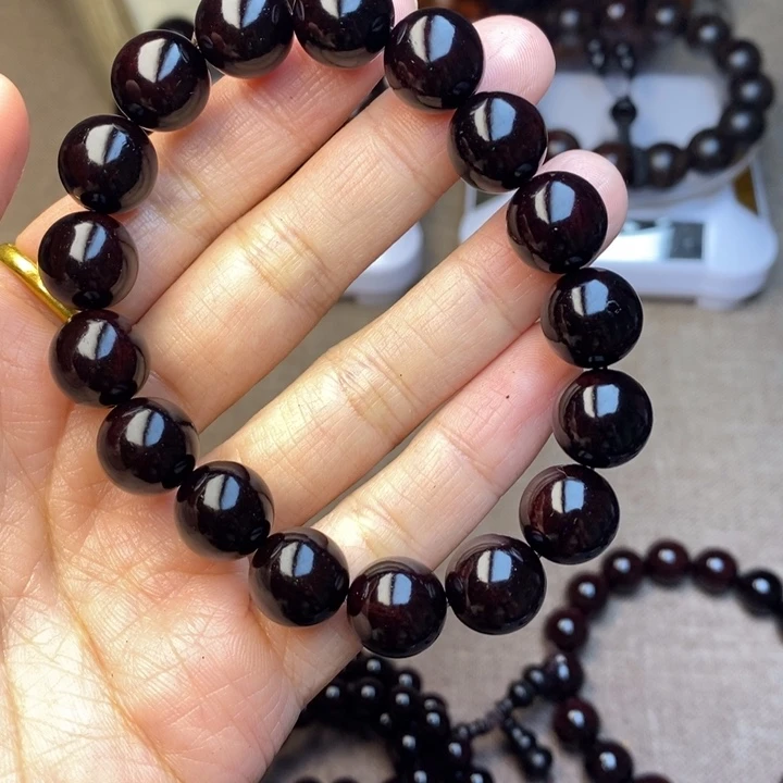 檀香紫檀（小叶紫檀）?**意1.2