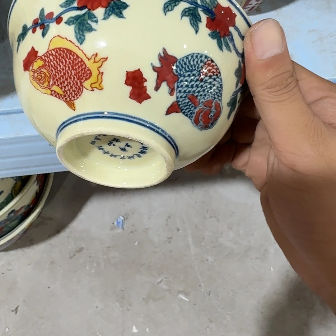 瓷片摆件的事情也没有发生啊