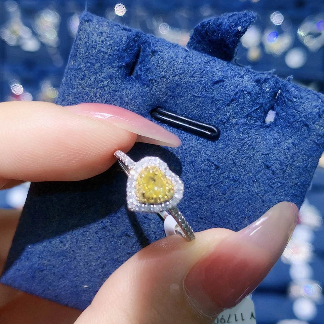 【闪购商品】18K金镶嵌戒托钻石