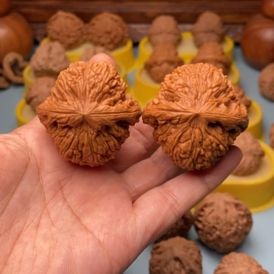 吊坠文玩核桃南将石精对 42