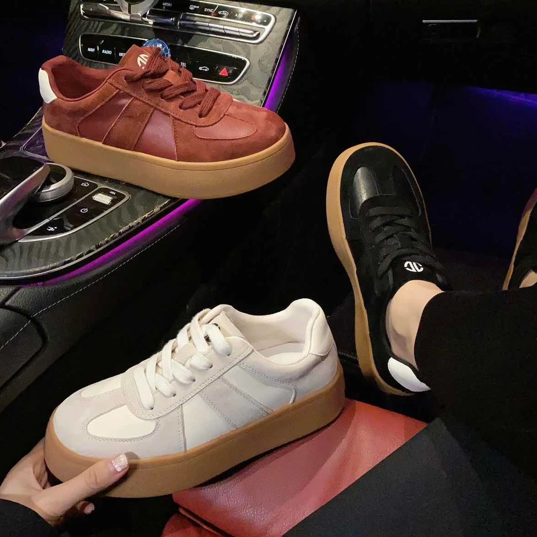 【青春姐专属】女士休闲厚底系带德训鞋AB23658