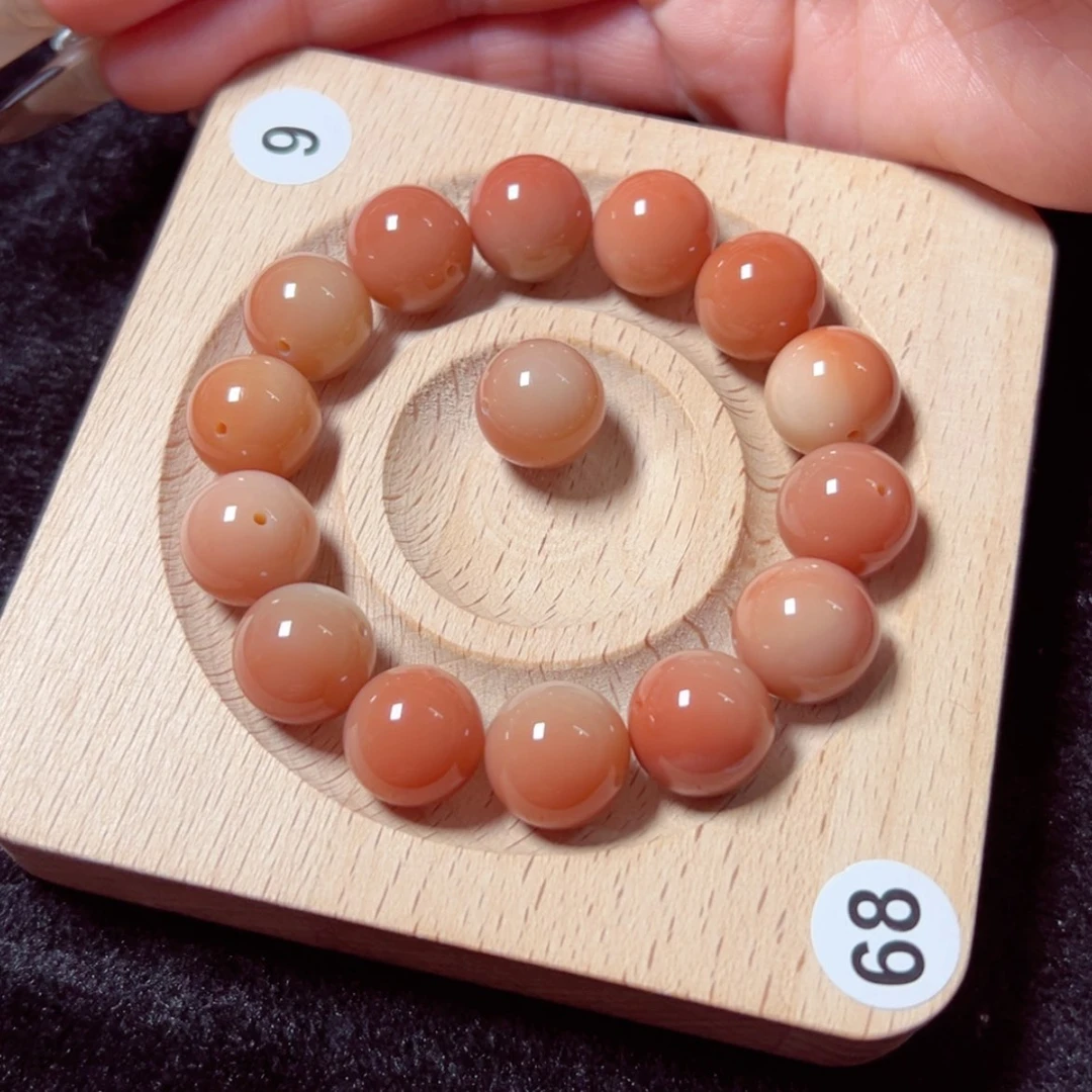 【闪购商品】石英质玉手链未镶嵌睡****子22