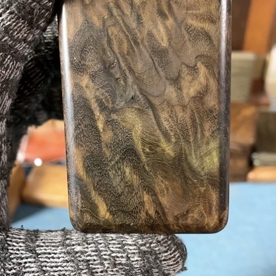 【闪购商品】巨**熊金丝楠阴沉木无事牌