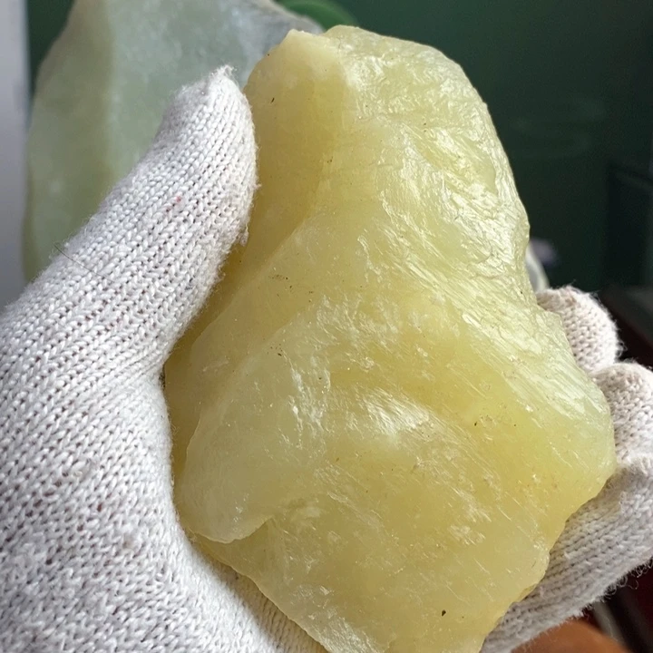 蛇纹石玉珠宝岫玉原石未镶嵌