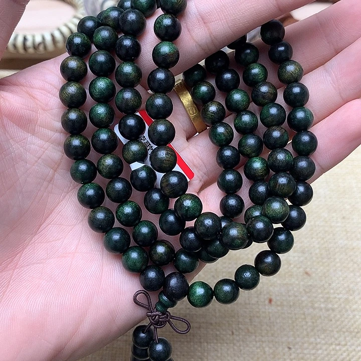 沉香碎屑沉香鹦哥绿118