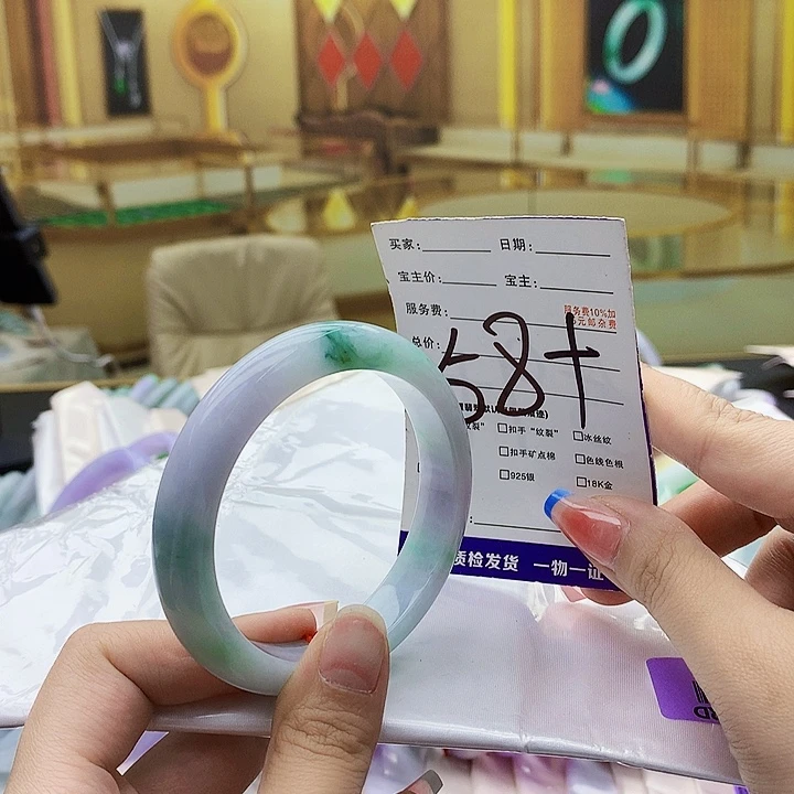 翡翠未镶嵌手镯999……