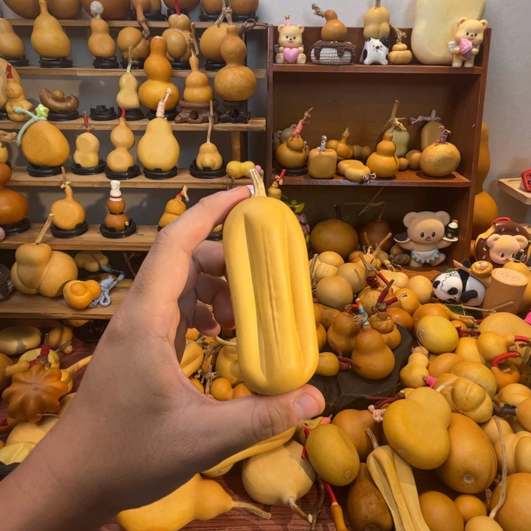 小***酱这些是一款游戏了……不能