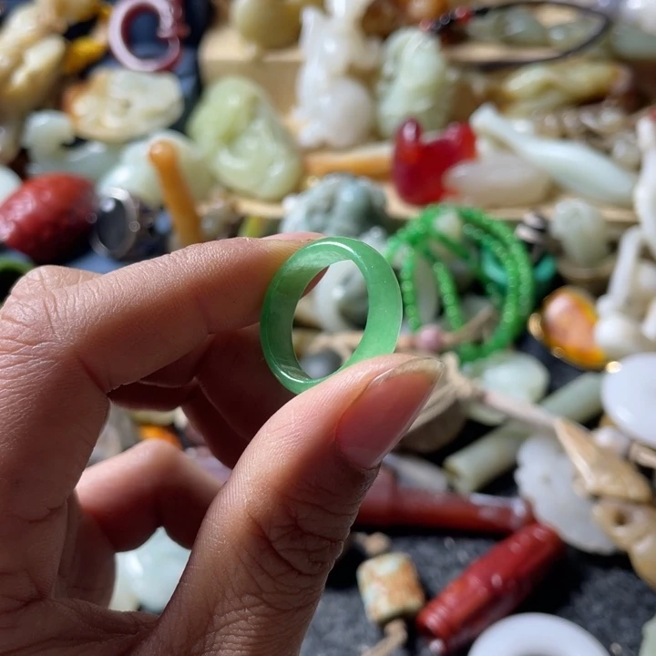 和田玉未镶嵌吊坠(不含链)