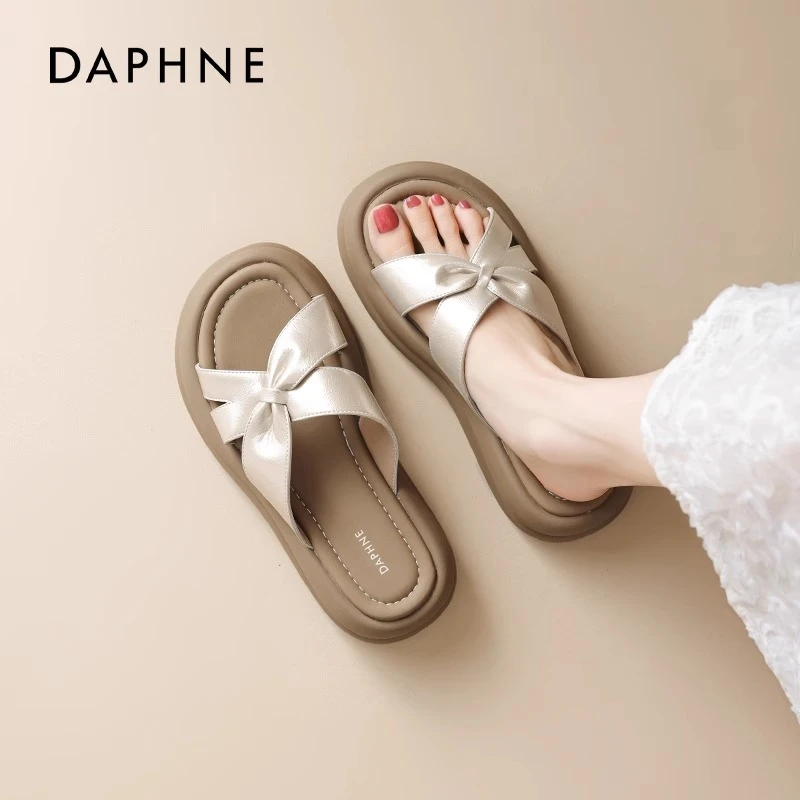 达芙妮厚底拖鞋女夏外穿2025新款软底凉鞋绝美不累脚巨好看凉拖鞋