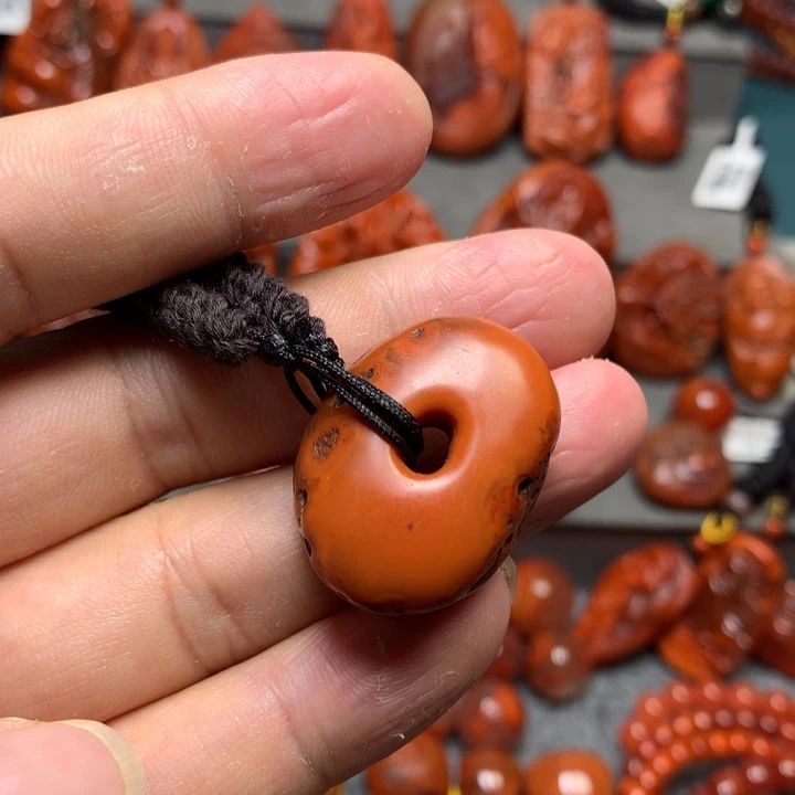 吊坠(不含链)未镶嵌南红玛瑙