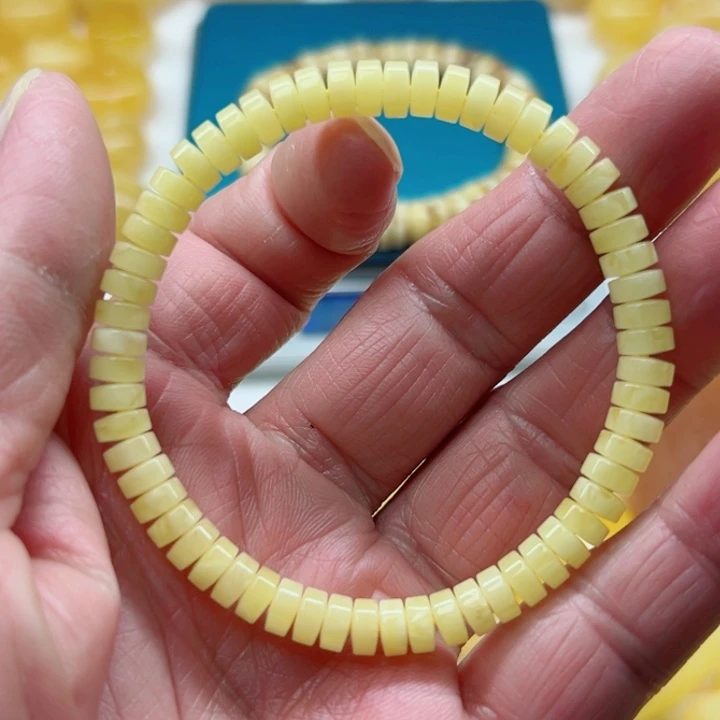 琥珀（矿物珀）未镶嵌裸石