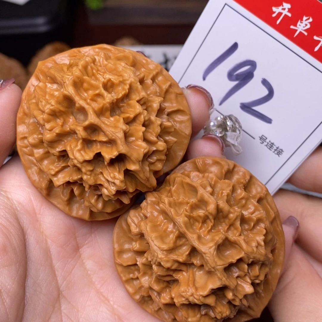 文玩核桃把件192龙鳞纹帝王狮子头5.1