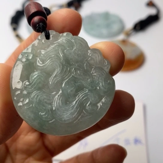 翡翠未镶嵌挂件翡翠