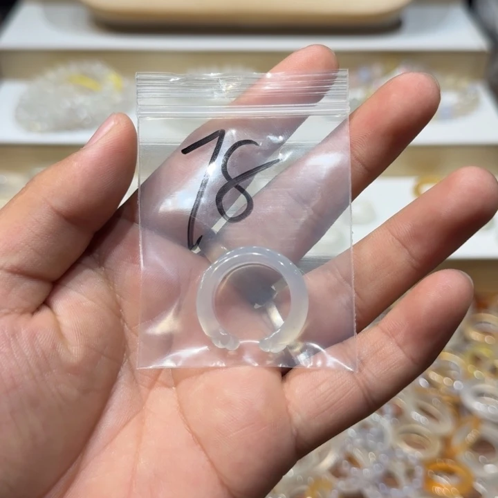 玛瑙/玉髓戒圈未镶嵌猫爪