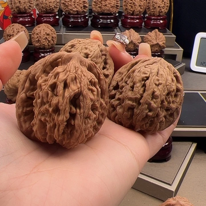 文玩核桃把件南疆石➕虎头x-046