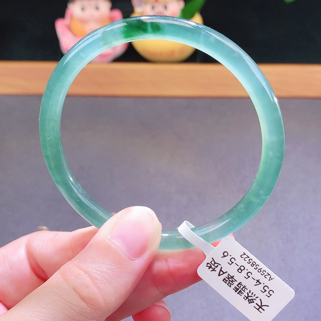 翡翠未镶嵌手镯天然翡翠