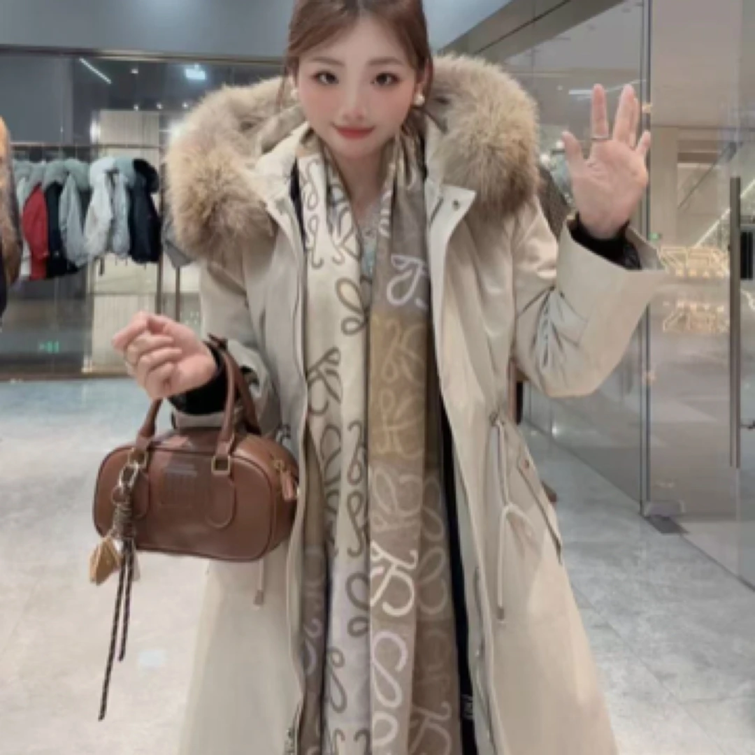 长款派克服星星款貉子大毛领瘦身显瘦兔毛内胆高端爆款