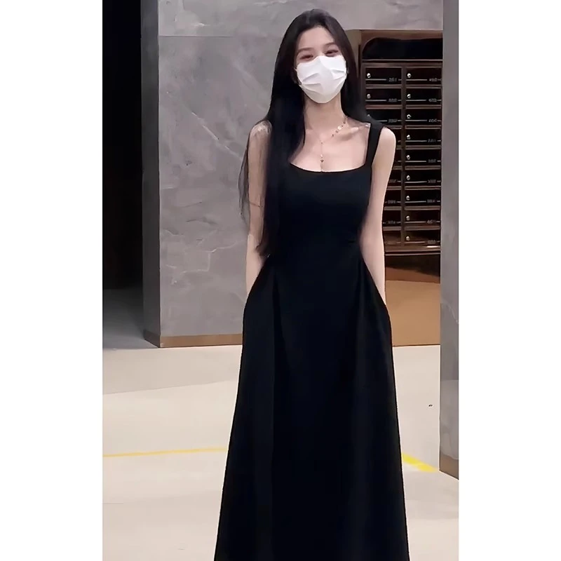 白色吊带连衣裙子女2024年夏季新款小个子时尚无袖中长连衣裙潮显