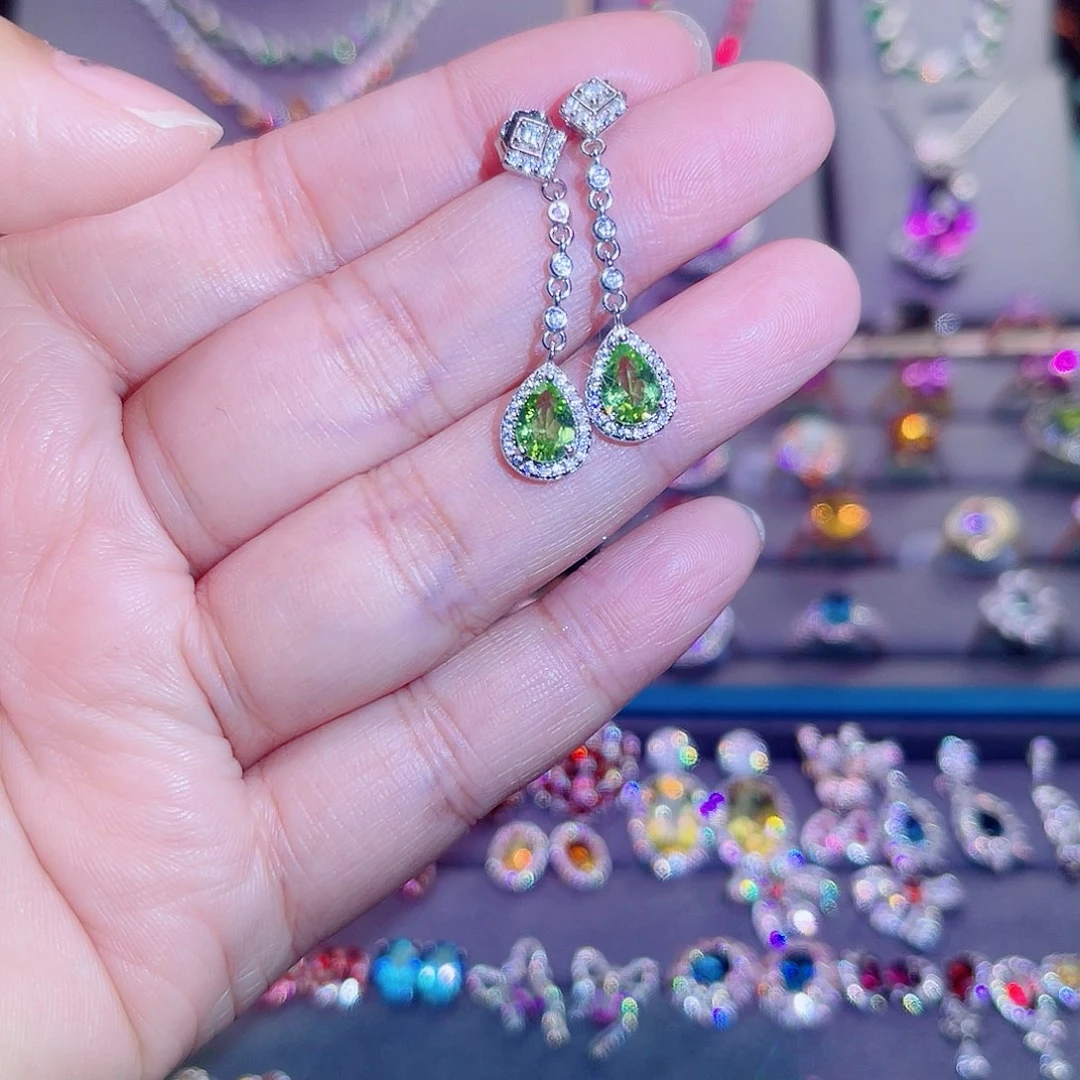 银S925镶嵌耳饰橄榄石