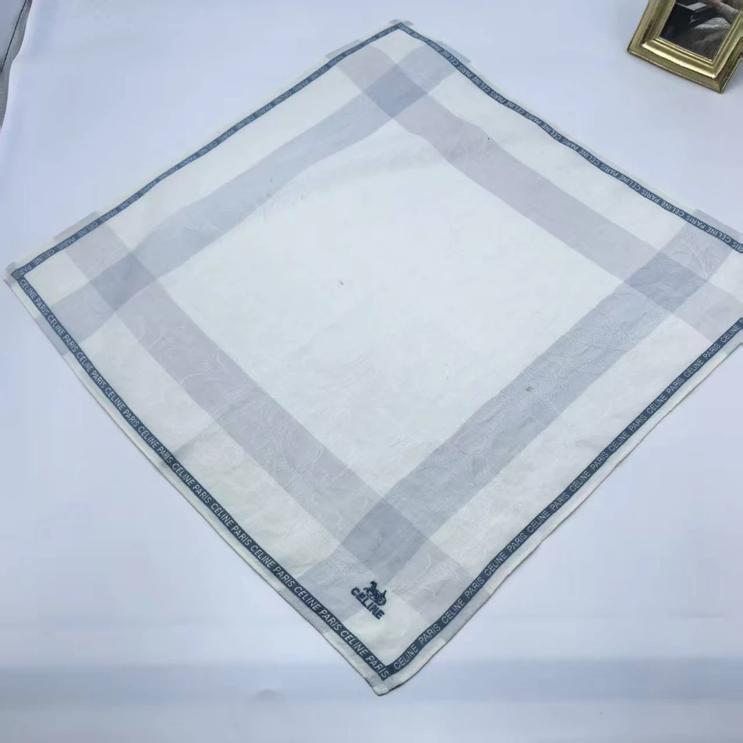 95新 Celine/思琳 海囤/思琳/丝巾/yy13157