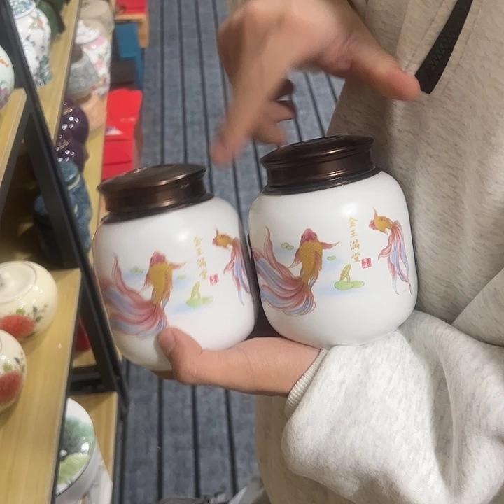茶叶罐陶瓷家用储物罐瑕疵品介意勿拍