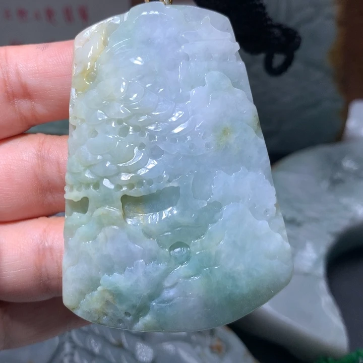 翡翠未镶嵌颈饰保真天然A货翡翠