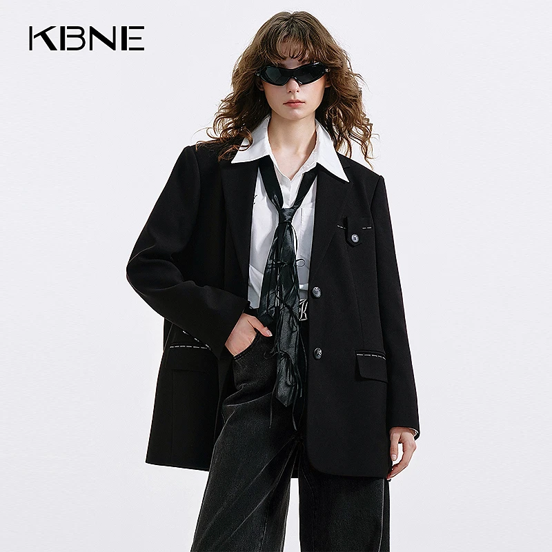 KBNE西装外套女款爆款2025新款高级感复古小众撞色明线黑色西装女